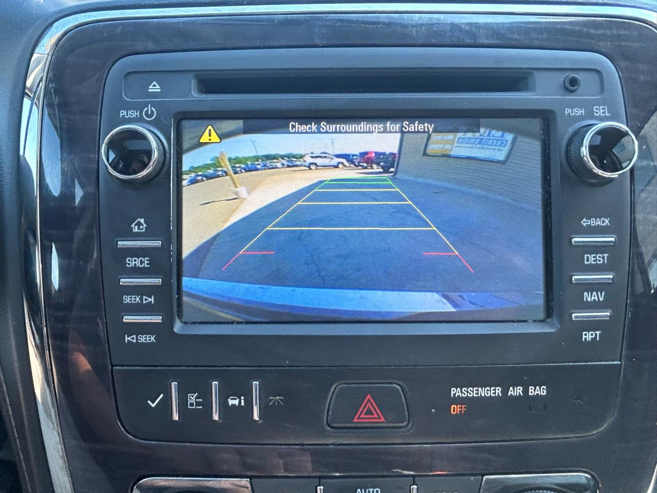 Buick Enclave FWD 4dr Leather 2016