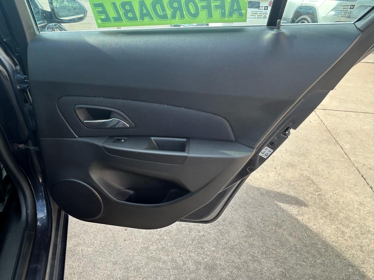 Chevrolet Cruze 4dr Sdn Auto 1LT 2015