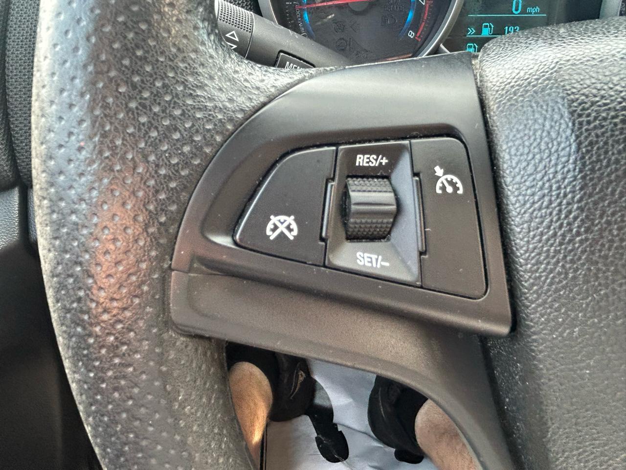 Chevrolet Cruze 4dr Sdn Auto 1LT 2015