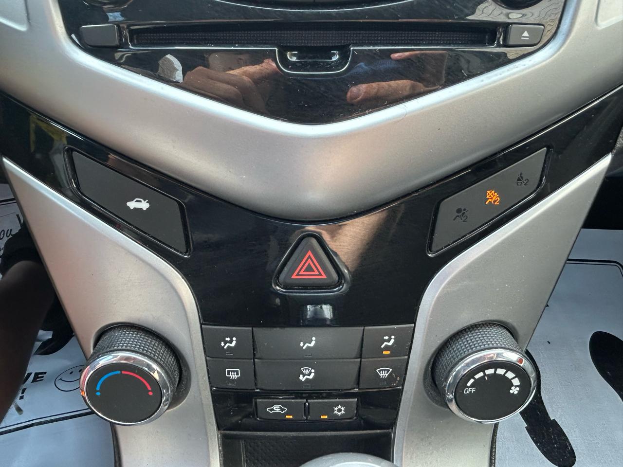 Chevrolet Cruze 4dr Sdn Auto 1LT 2015