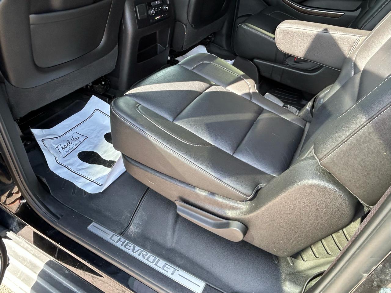 Chevrolet Suburban 4WD 4dr LT 2015
