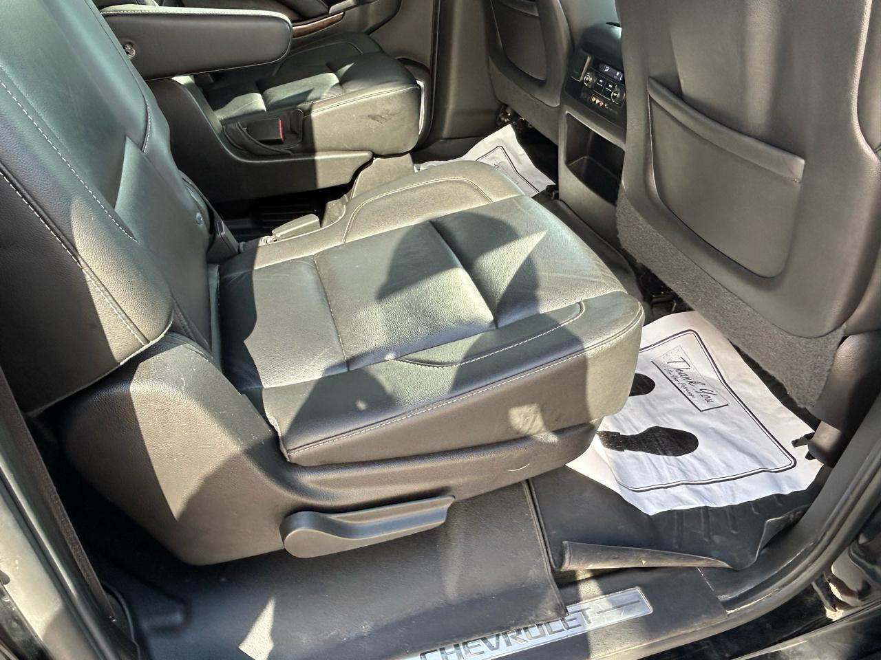 Chevrolet Suburban 4WD 4dr LT 2015