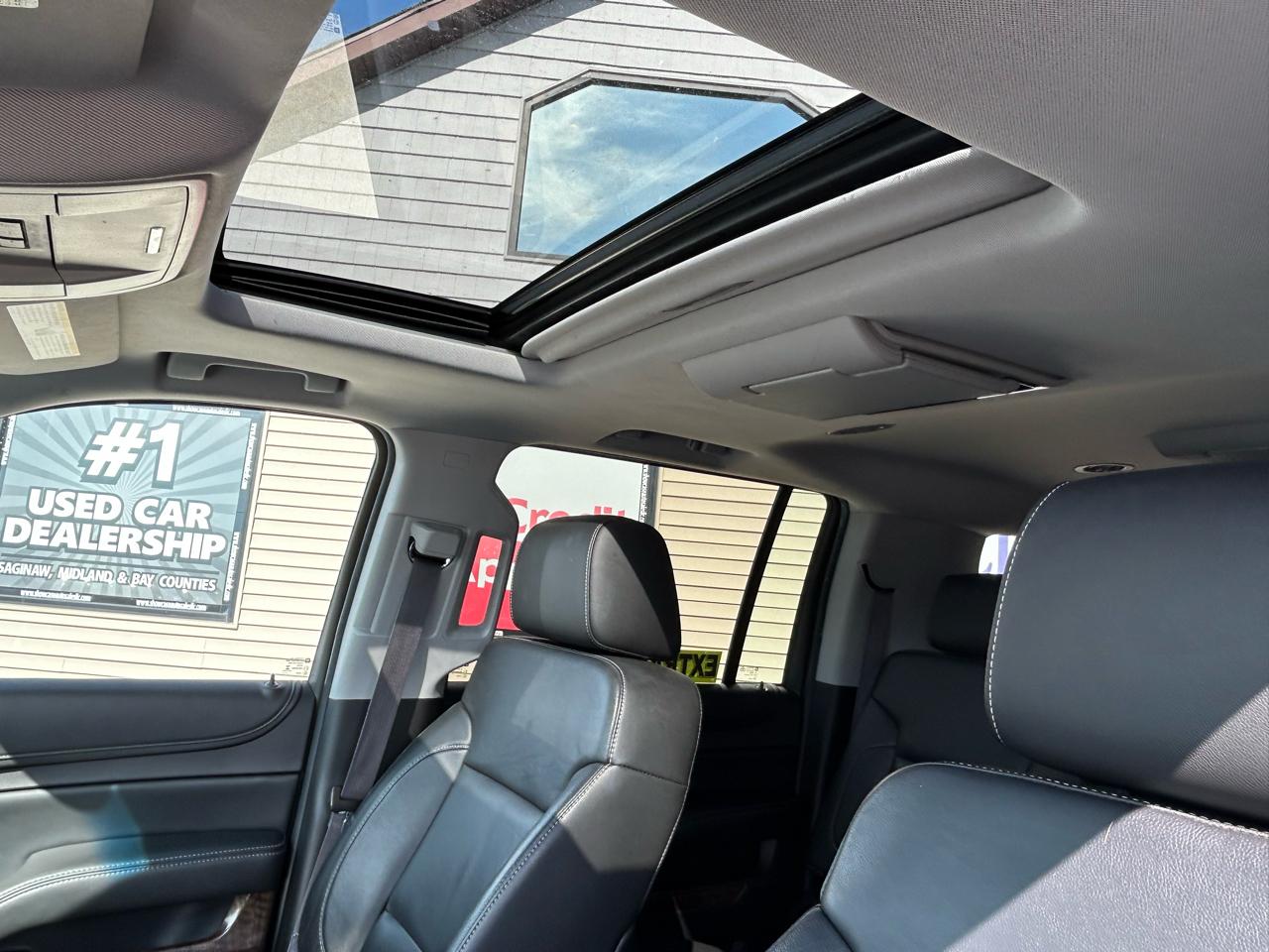 Chevrolet Suburban 4WD 4dr LT 2015