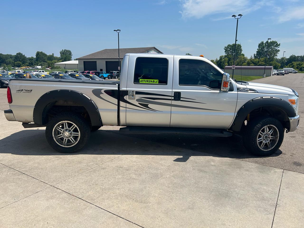 Ford Super Duty F-250 SRW 4WD Crew Cab 156" XLT 2016