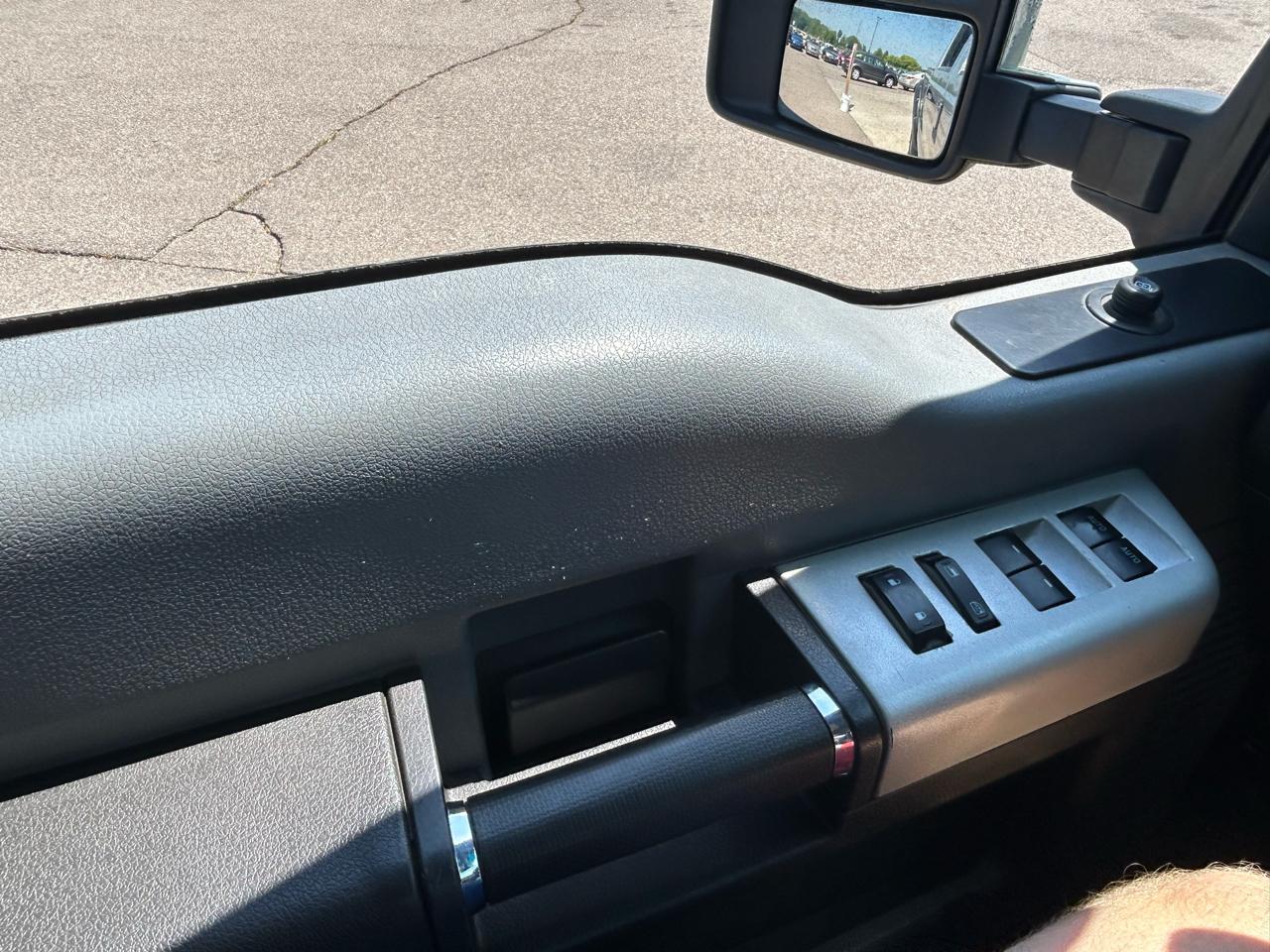 Ford Super Duty F-250 SRW 4WD Crew Cab 156" XLT 2016