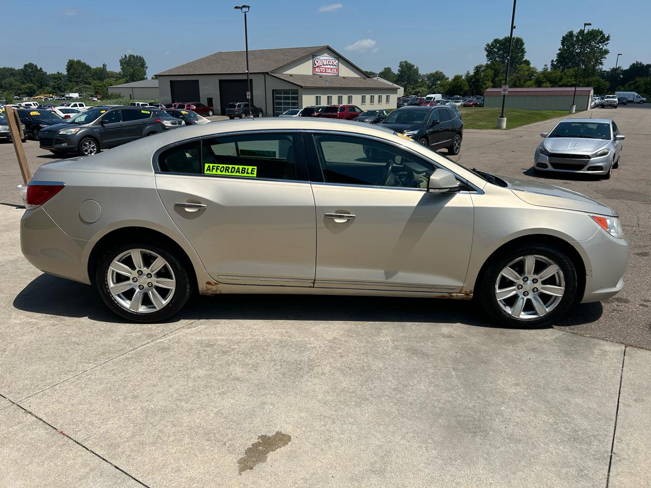 Buick LaCrosse 4dr Sdn CXL FWD 2011