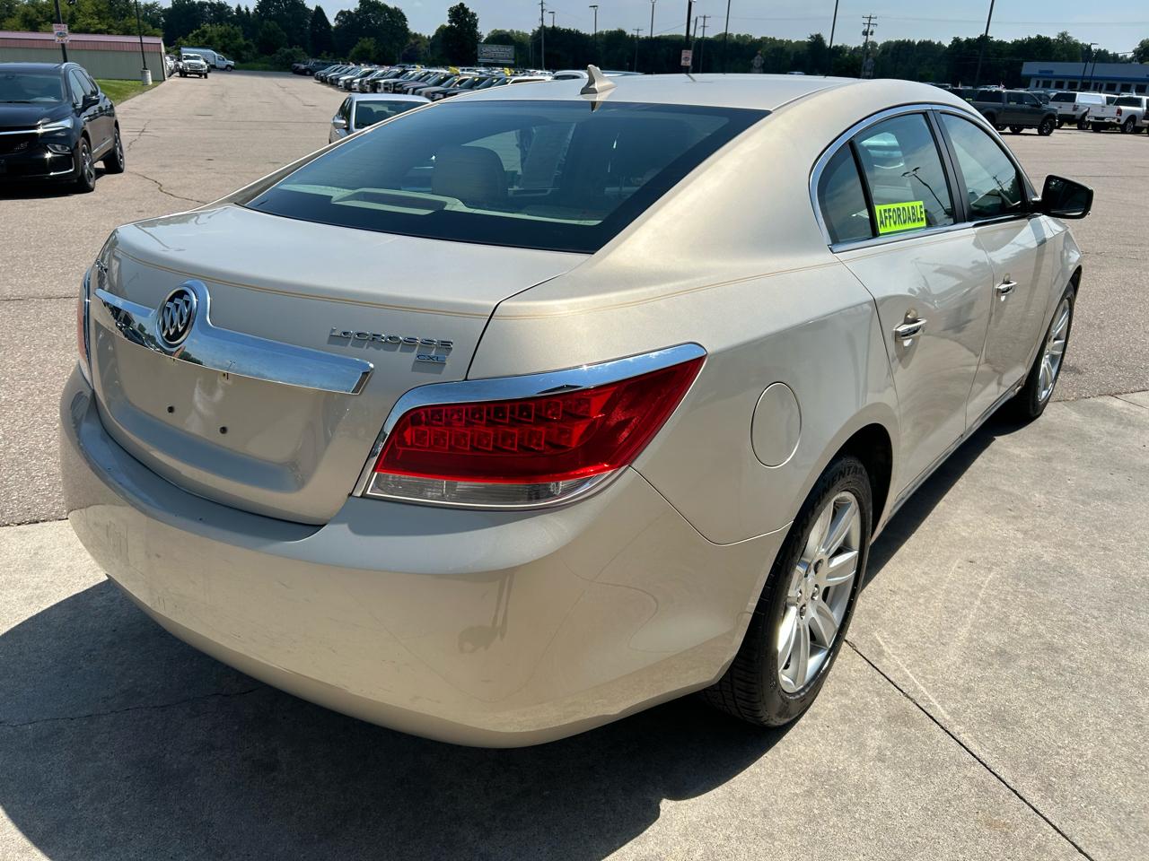 Buick LaCrosse 4dr Sdn CXL FWD 2011