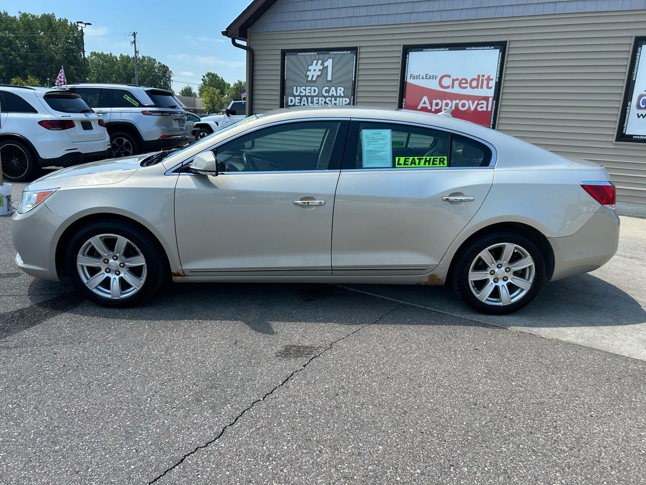 Buick LaCrosse 4dr Sdn CXL FWD 2011