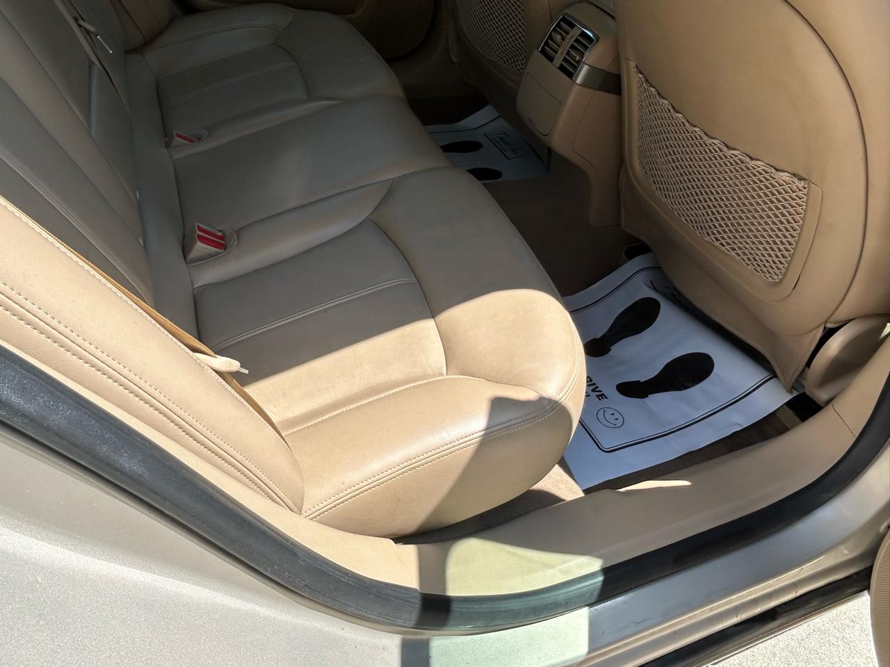 Buick LaCrosse 4dr Sdn CXL FWD 2011