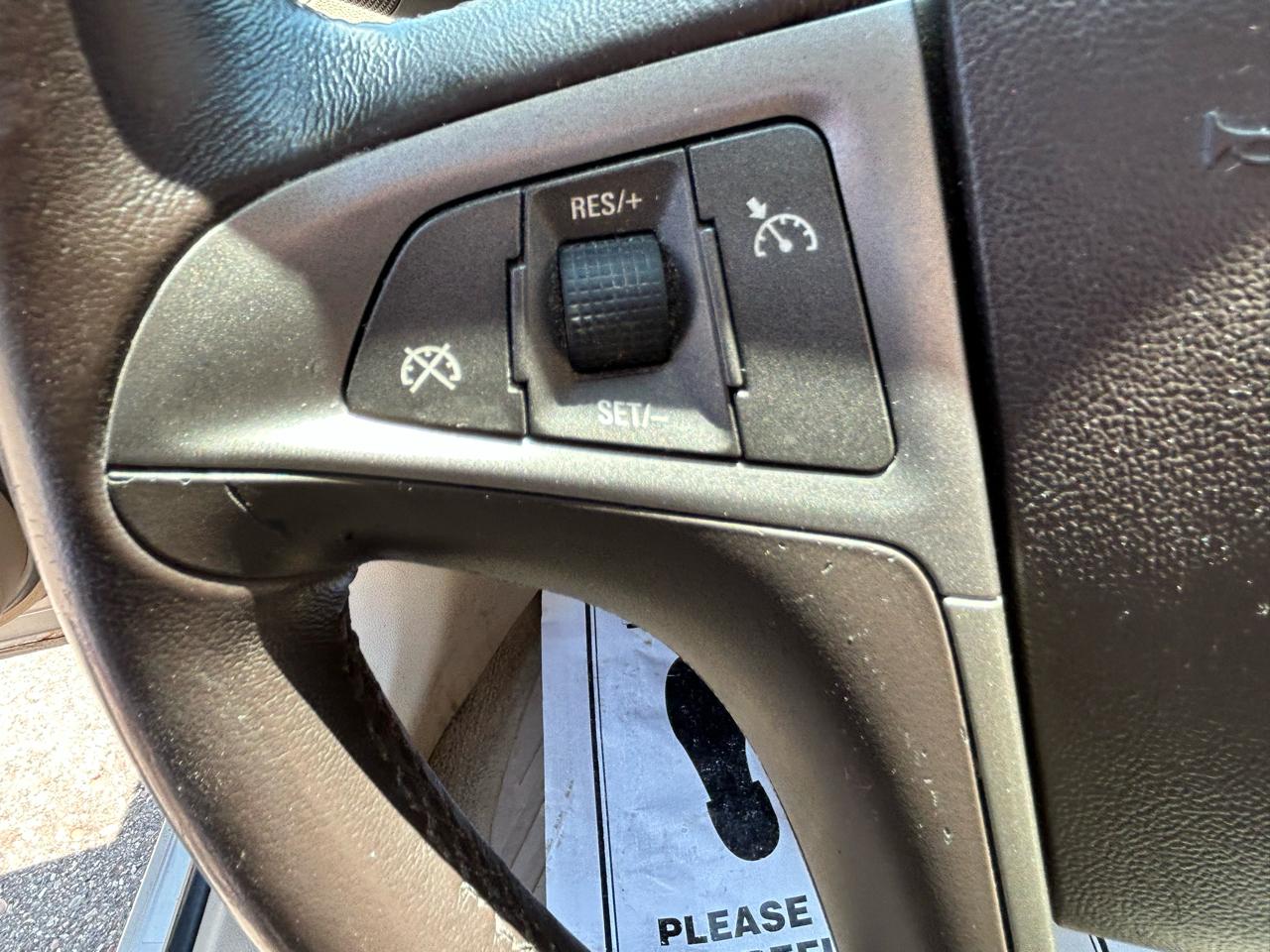 Buick LaCrosse 4dr Sdn CXL FWD 2011