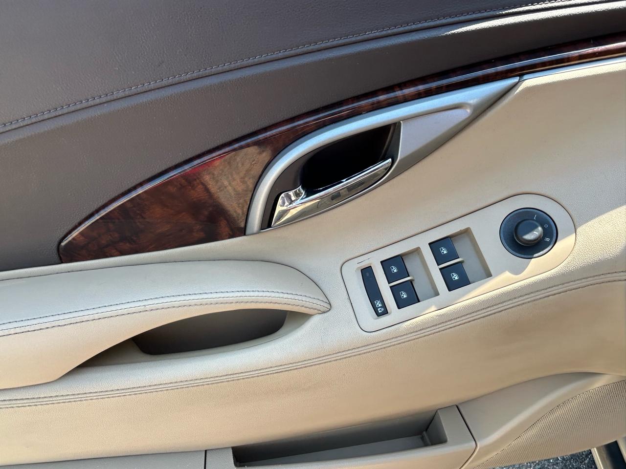 Buick LaCrosse 4dr Sdn CXL FWD 2011