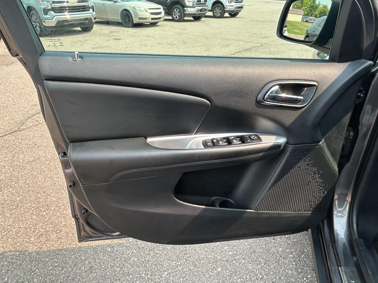Dodge Journey FWD 4dr Canada Value Pkg 2016