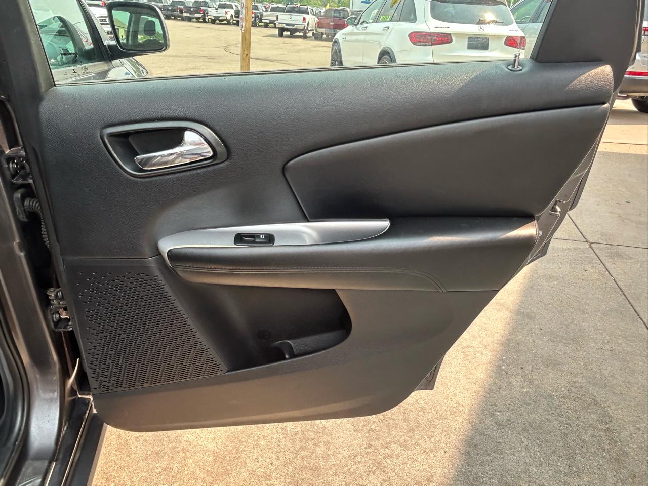 Dodge Journey FWD 4dr Canada Value Pkg 2016