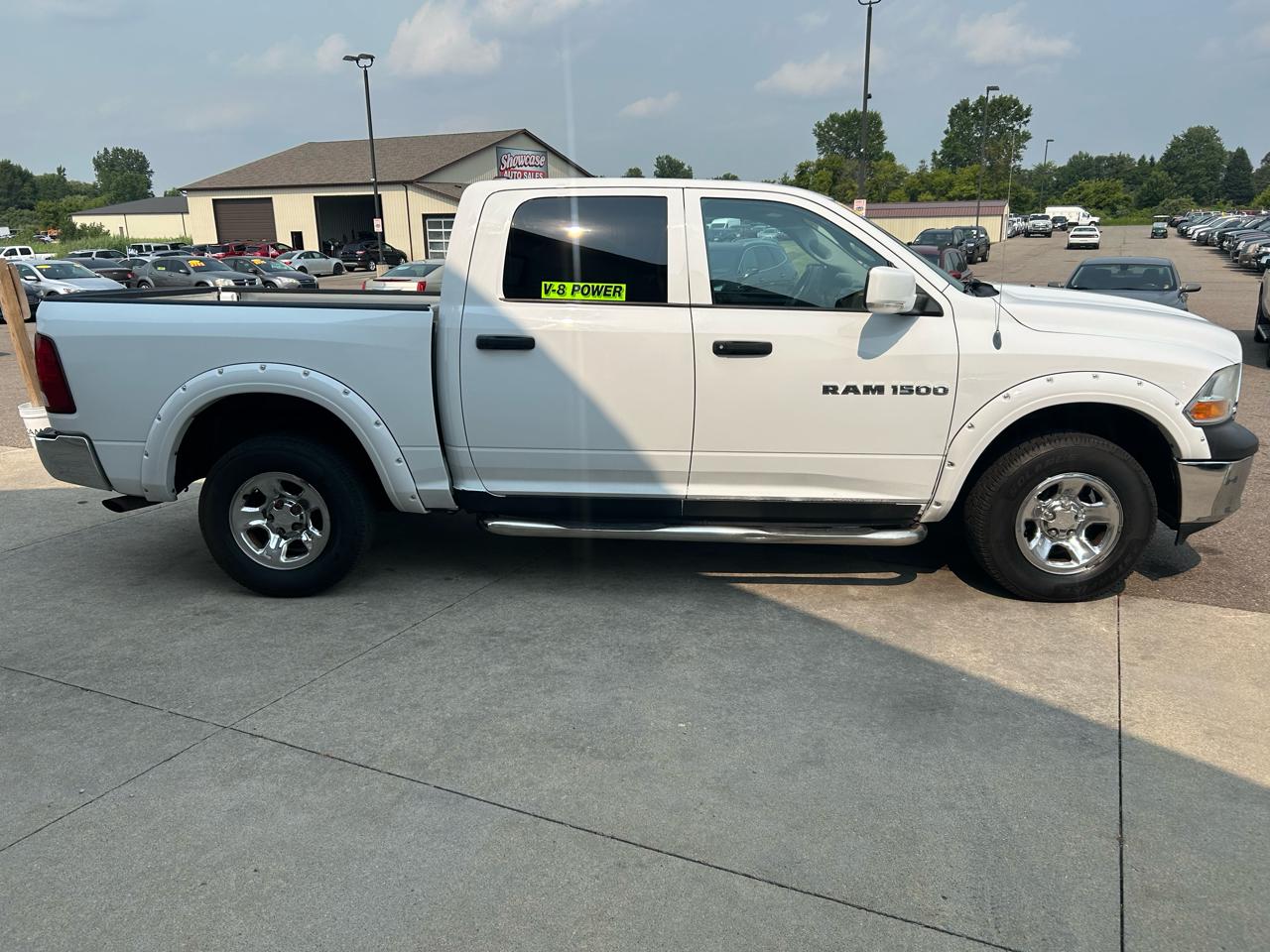 RAM 1500 4WD Crew Cab 140.5" ST 2011