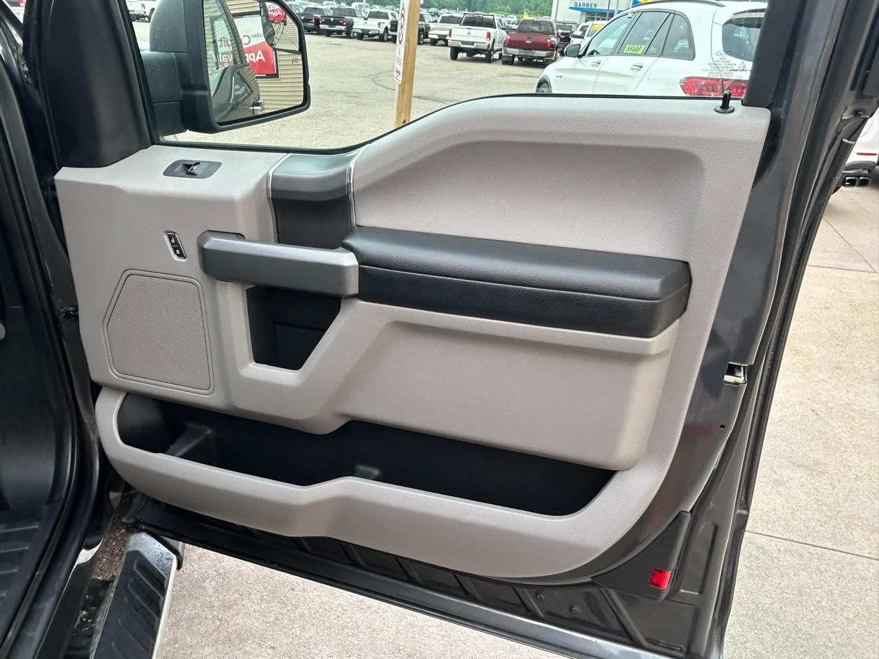 Ford F-150 XLT 4WD SuperCab 6.5' Box 2019