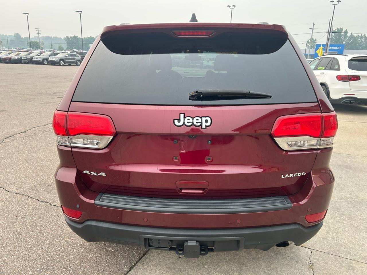 Jeep Grand Cherokee Laredo 4x4 2017