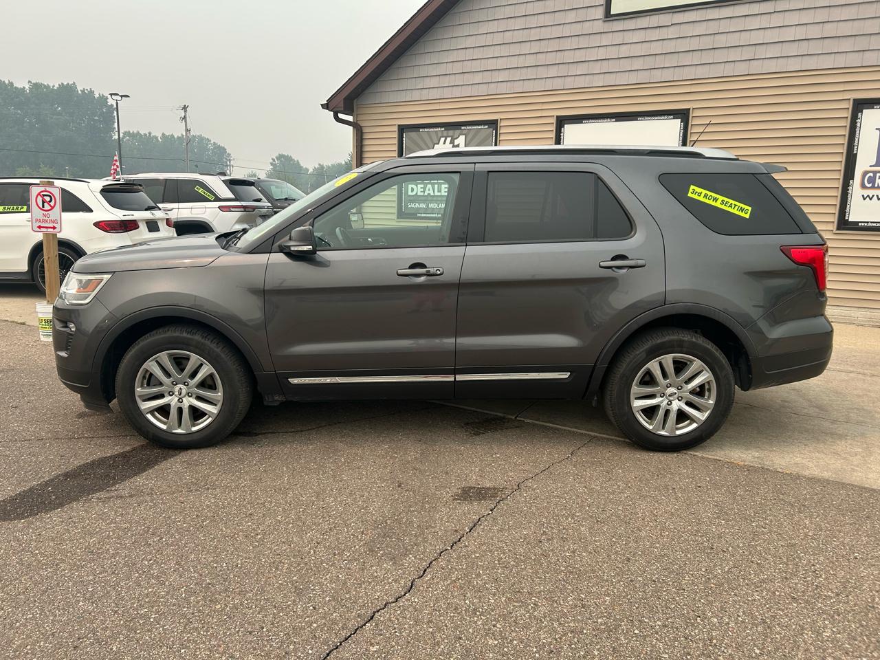 Ford Explorer XLT 4WD 2018