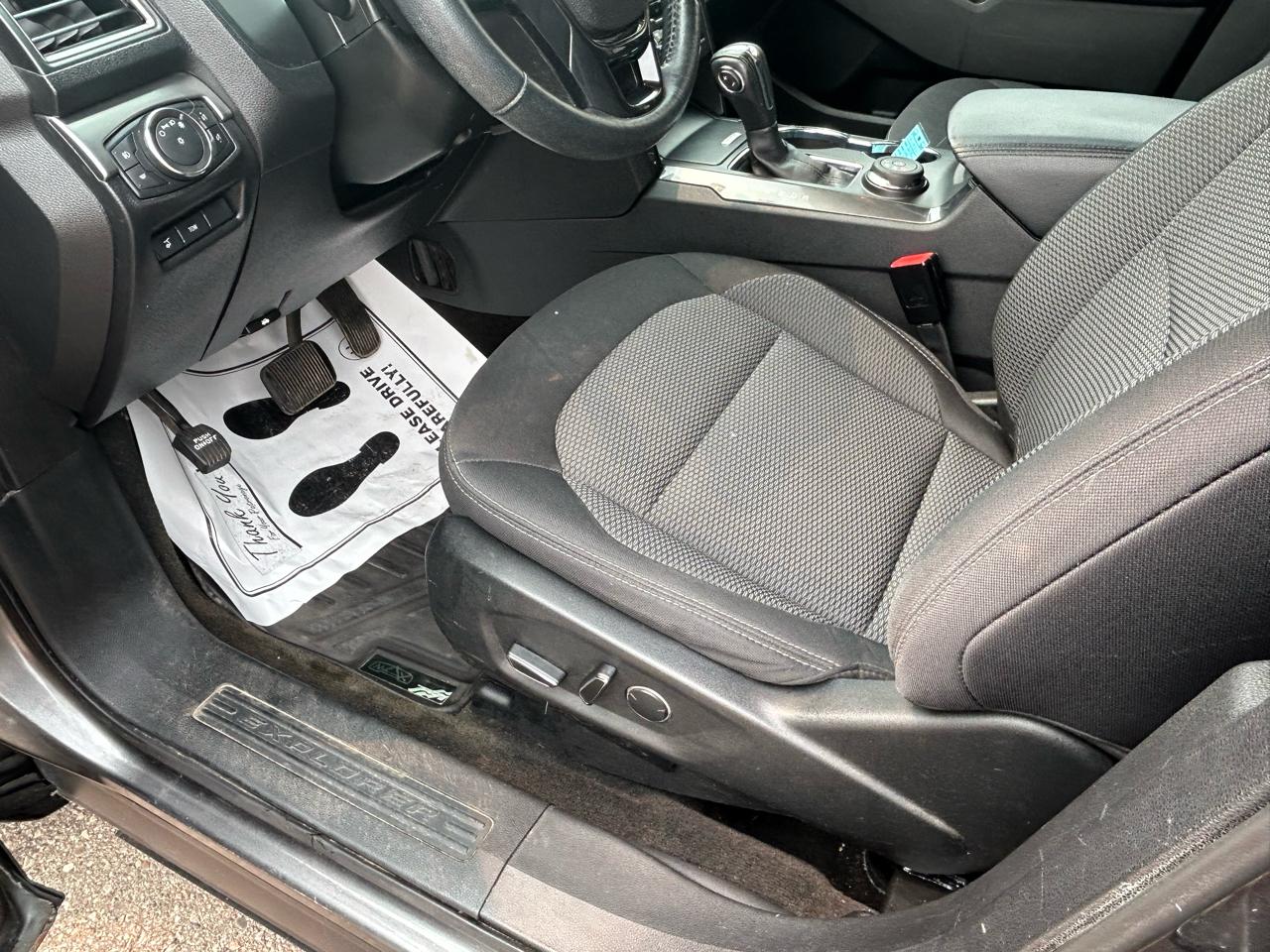 Ford Explorer XLT 4WD 2018