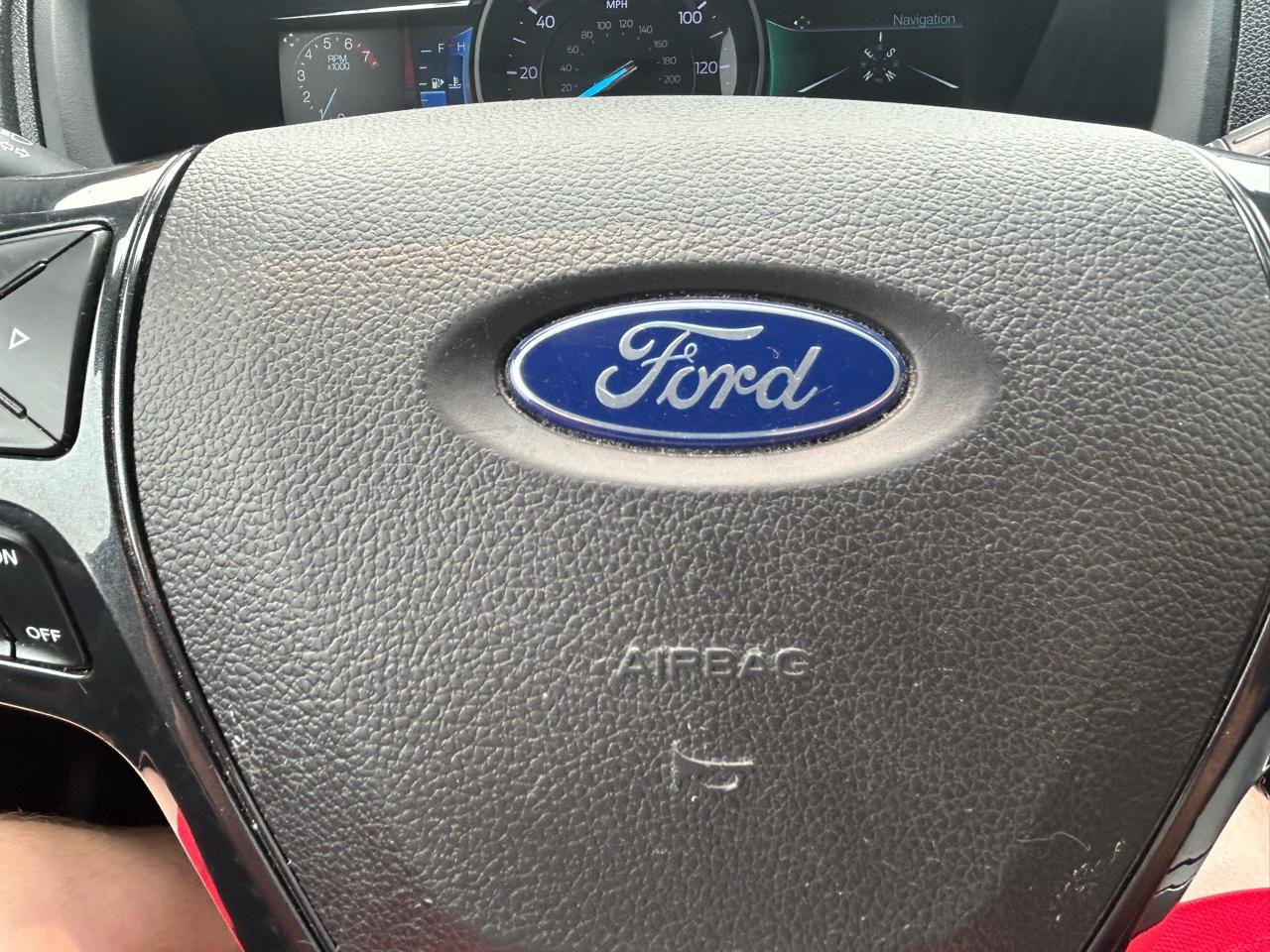 Ford Explorer XLT 4WD 2018
