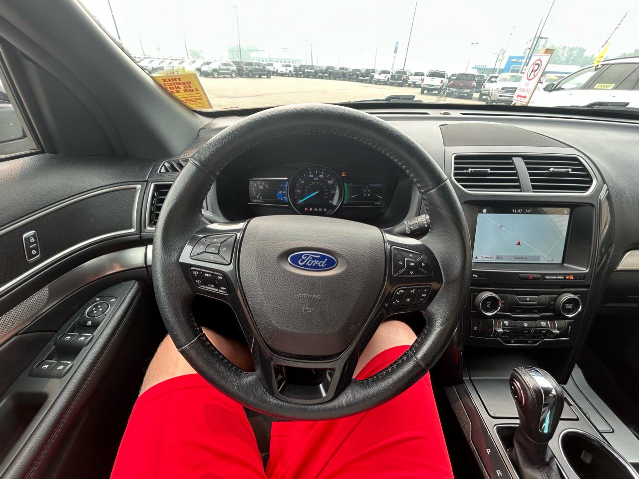 Ford Explorer XLT 4WD 2018