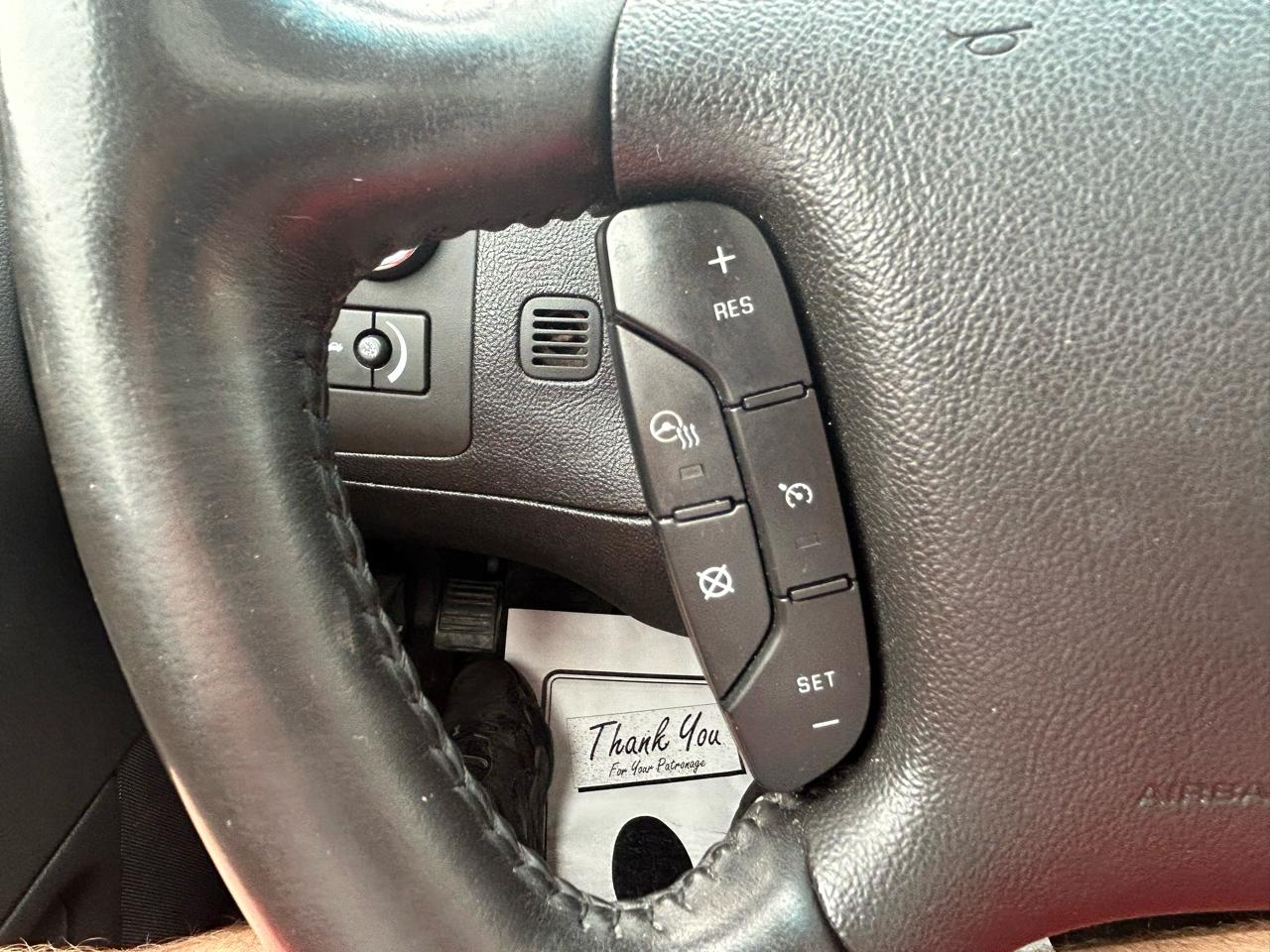 Cadillac DTS 4dr Sdn w/1SC 2010