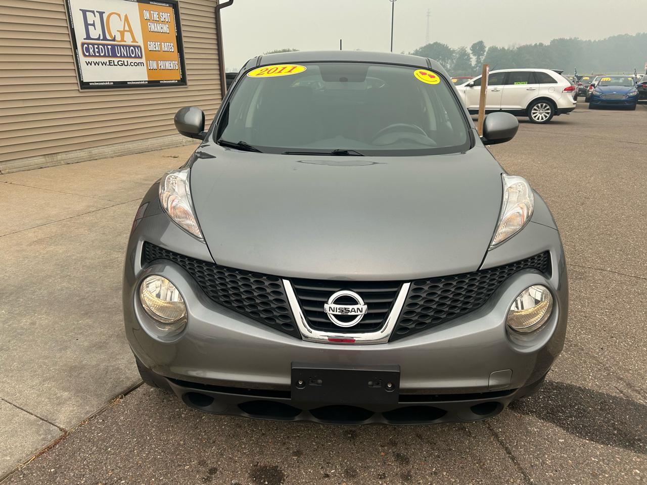 Nissan Juke 5dr Wgn I4 CVT SV AWD 2011