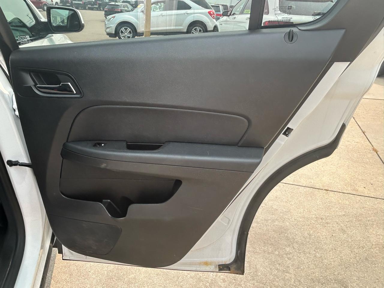 Chevrolet Equinox FWD 4dr LT w/1LT 2015