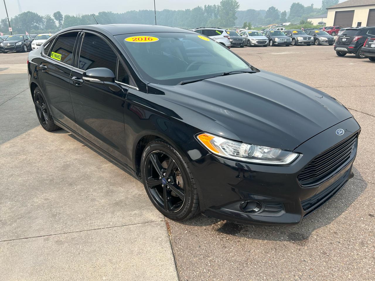 Ford Fusion 4dr Sdn SE FWD 2016