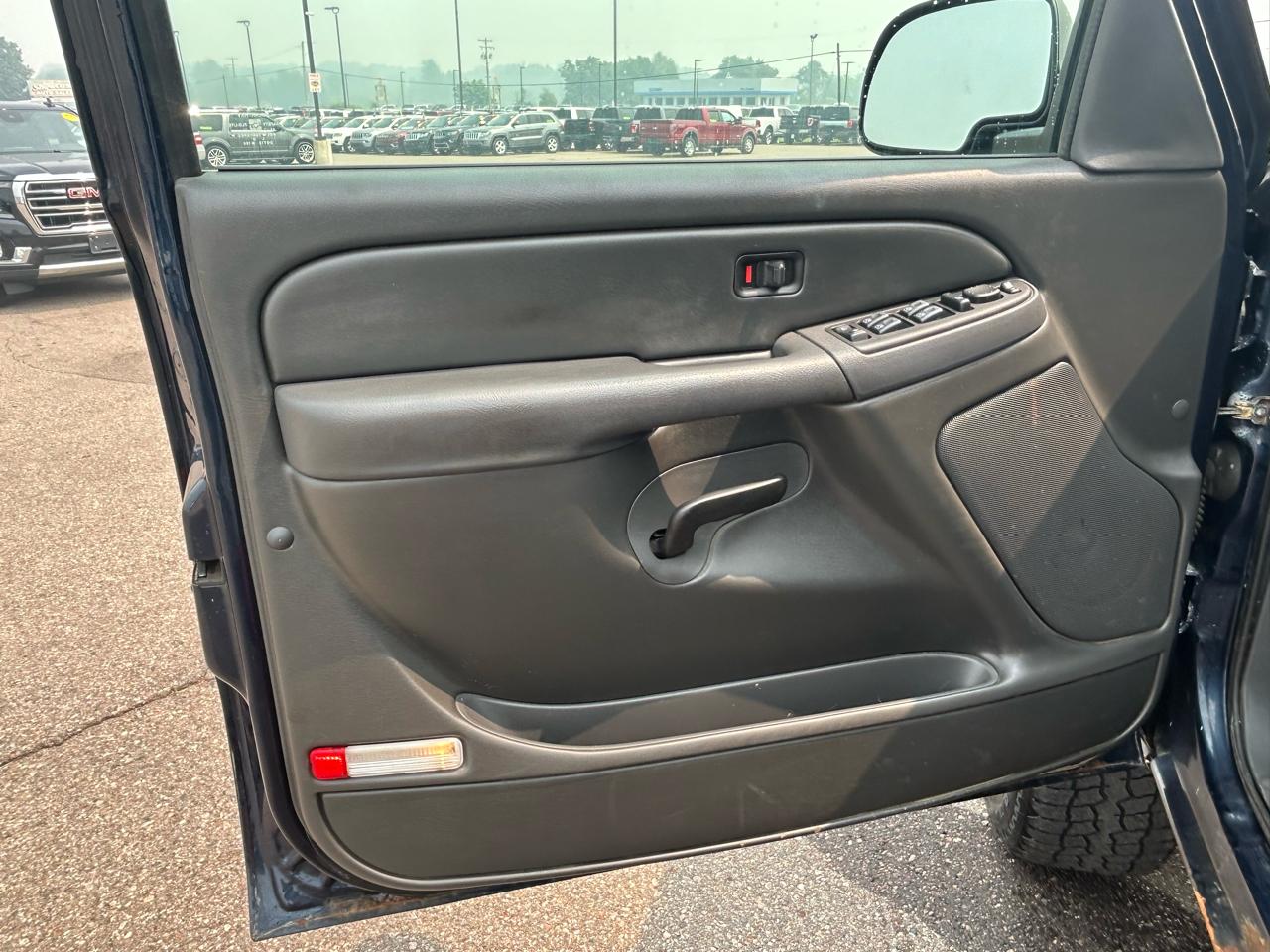 Chevrolet Silverado 1500 Crew Cab 143.5" WB 4WD LT1 2006