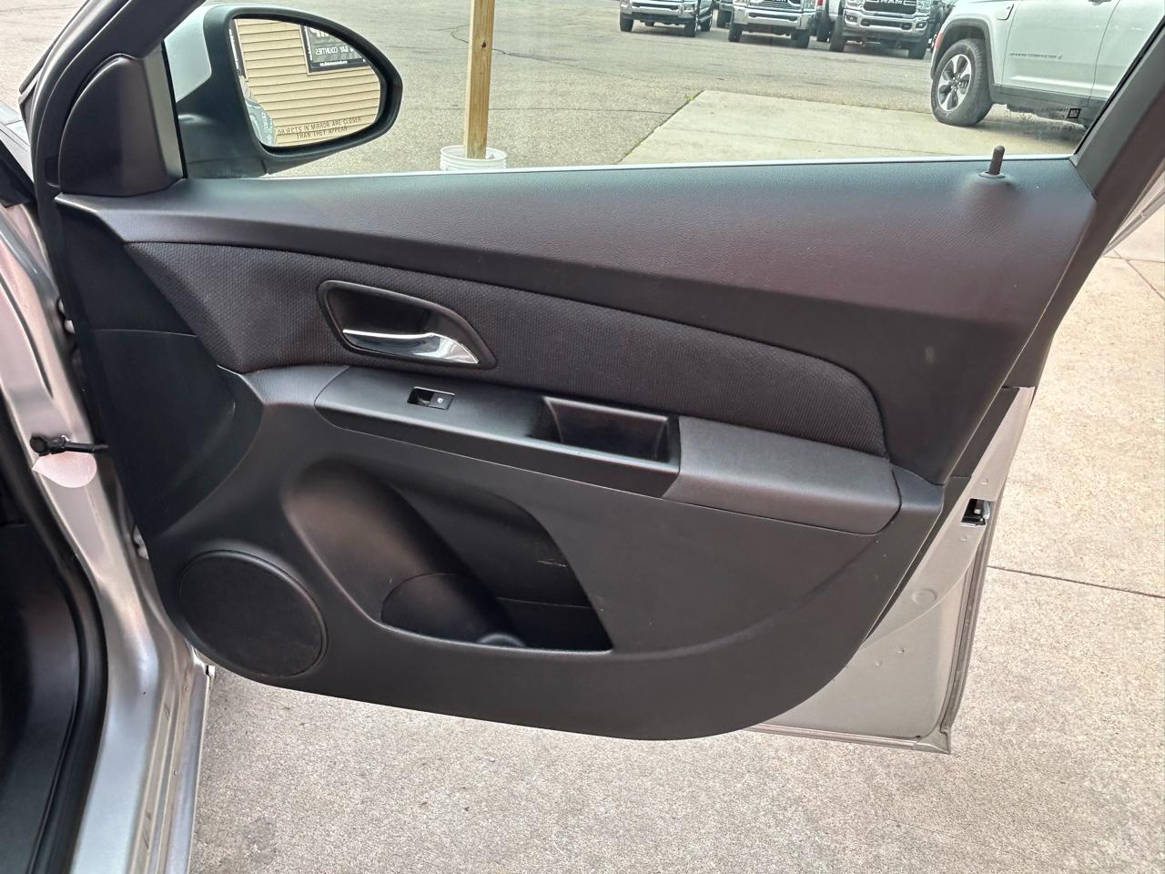 Chevrolet Cruze 4dr Sdn Auto 1LT 2014