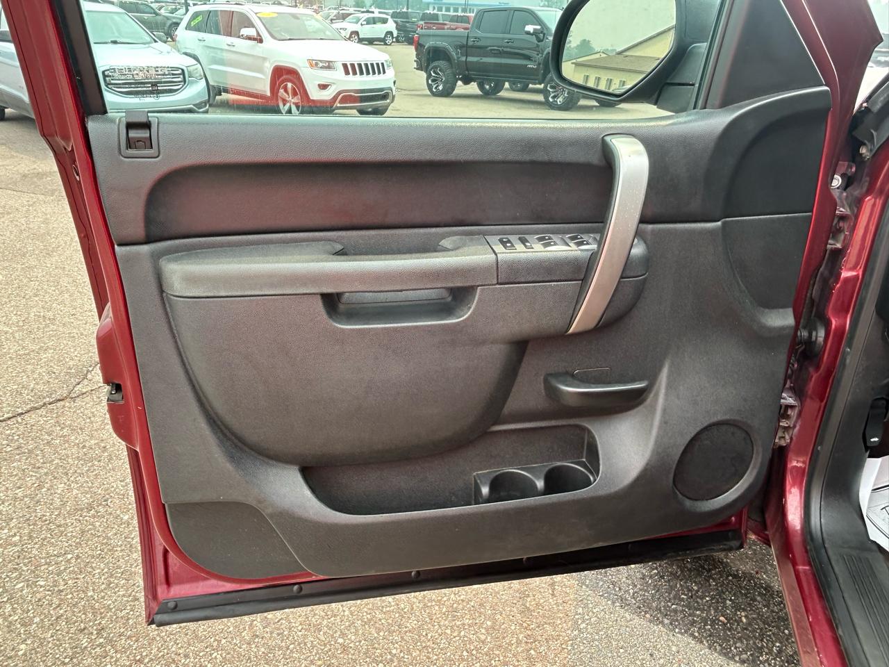 Chevrolet Silverado 1500 4WD Crew Cab 143.5" LT 2013
