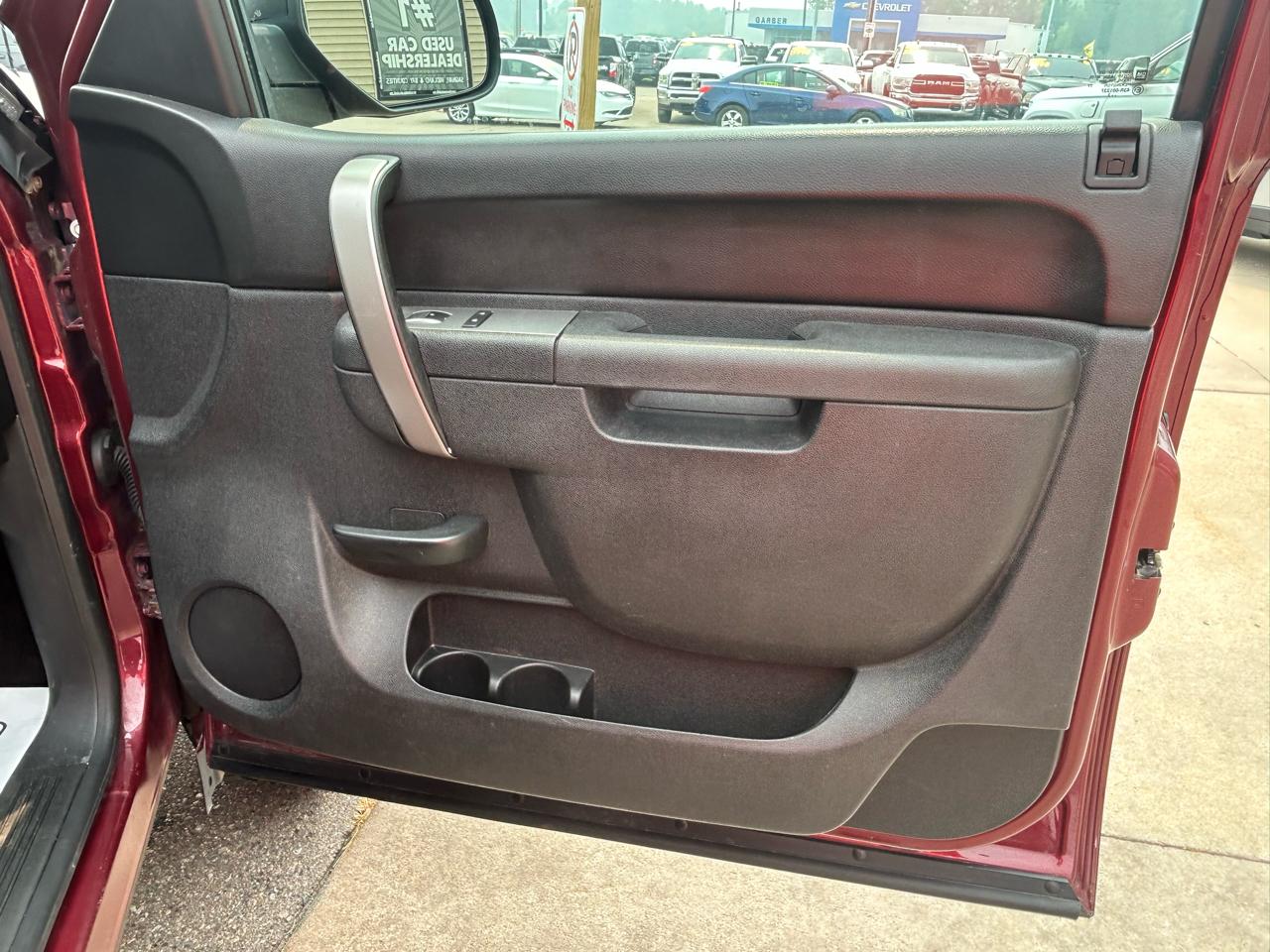 Chevrolet Silverado 1500 4WD Crew Cab 143.5" LT 2013