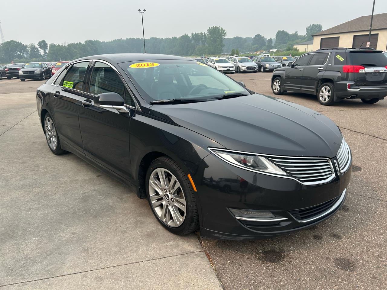 Lincoln MKZ 4dr Sdn FWD 2013