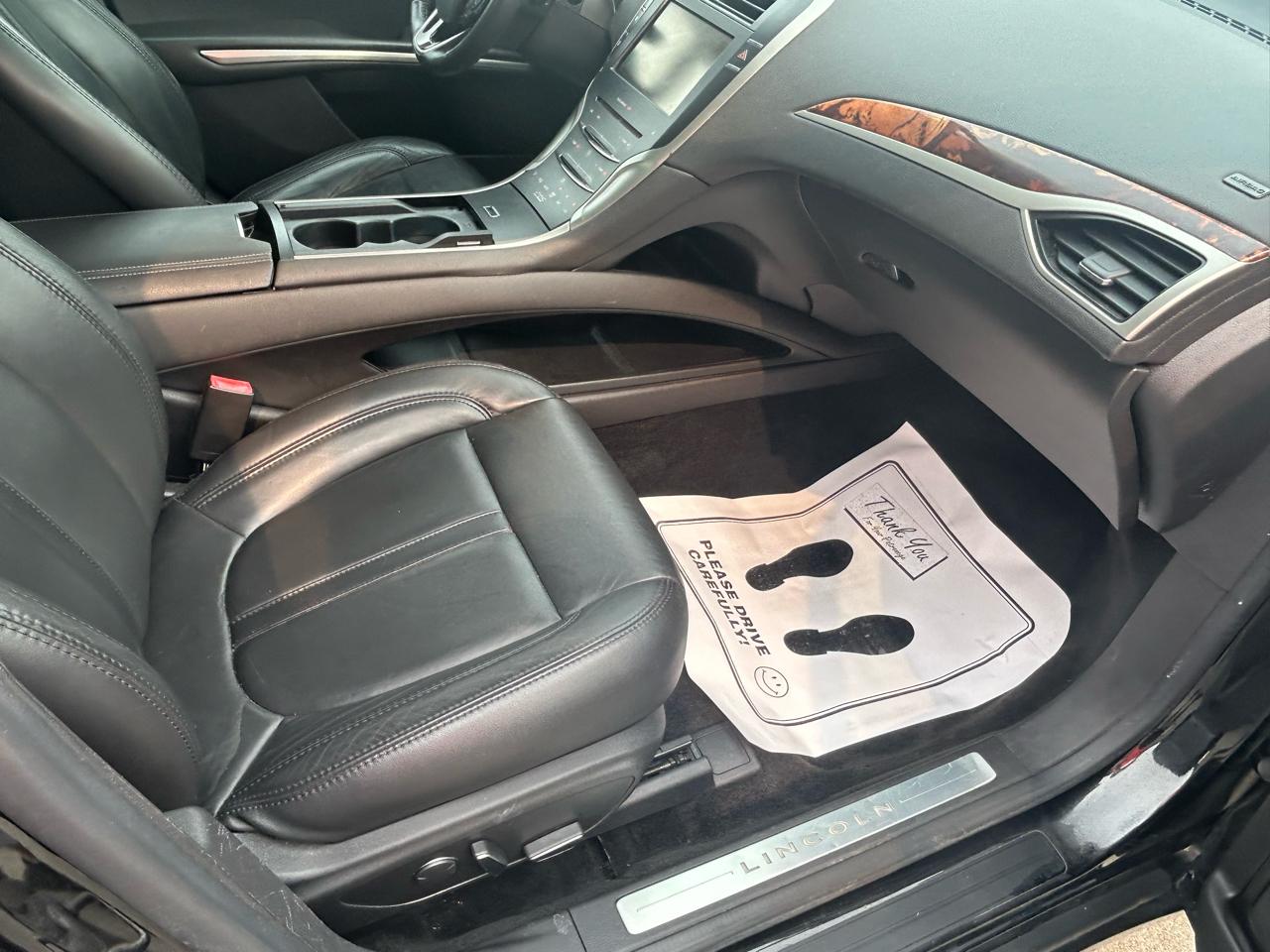 Lincoln MKZ 4dr Sdn FWD 2013