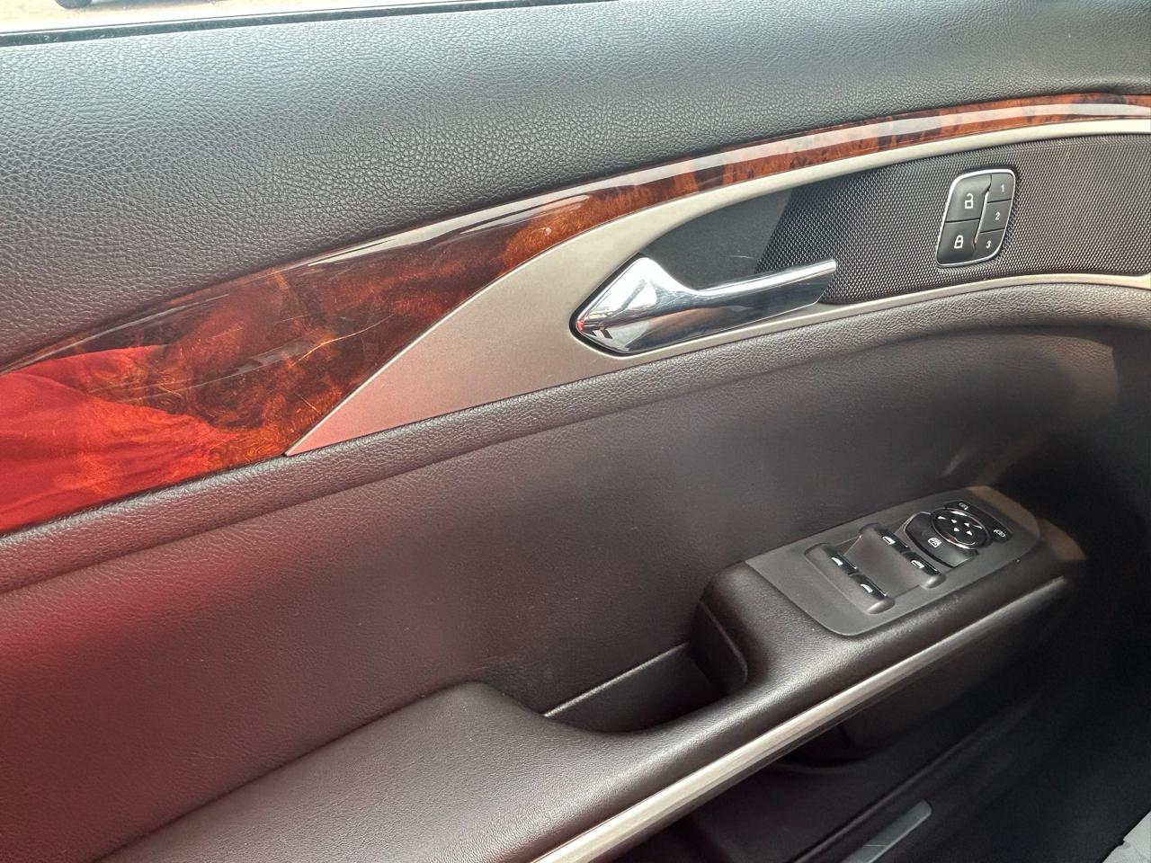 Lincoln MKZ 4dr Sdn FWD 2013