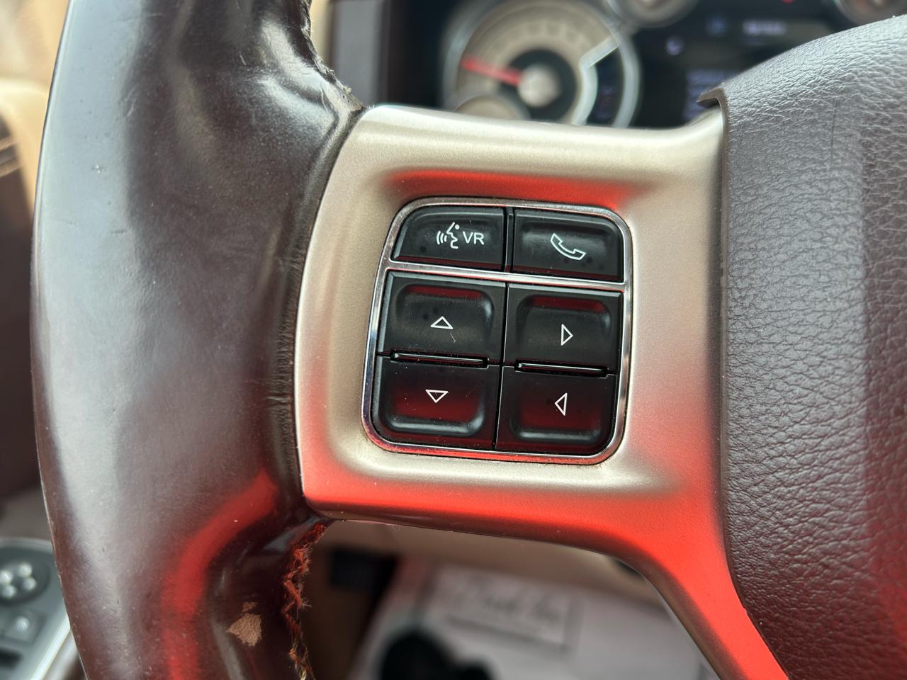 RAM 1500 4WD Crew Cab 149" Longhorn 2017