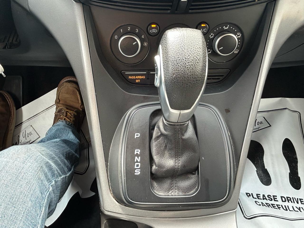Ford Escape 4WD 4dr SE 2015