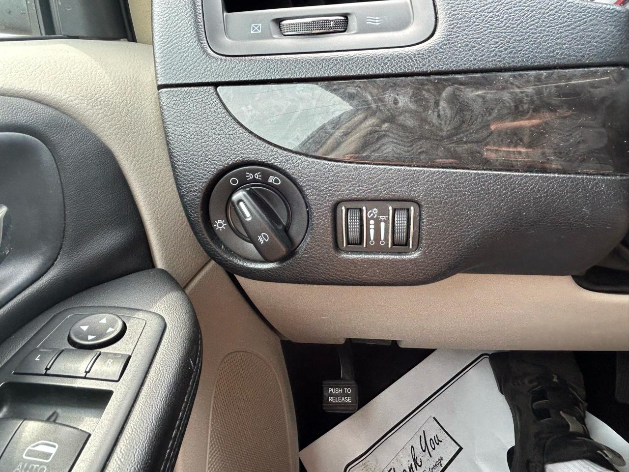 Dodge Grand Caravan 4dr Wgn Crew 2012