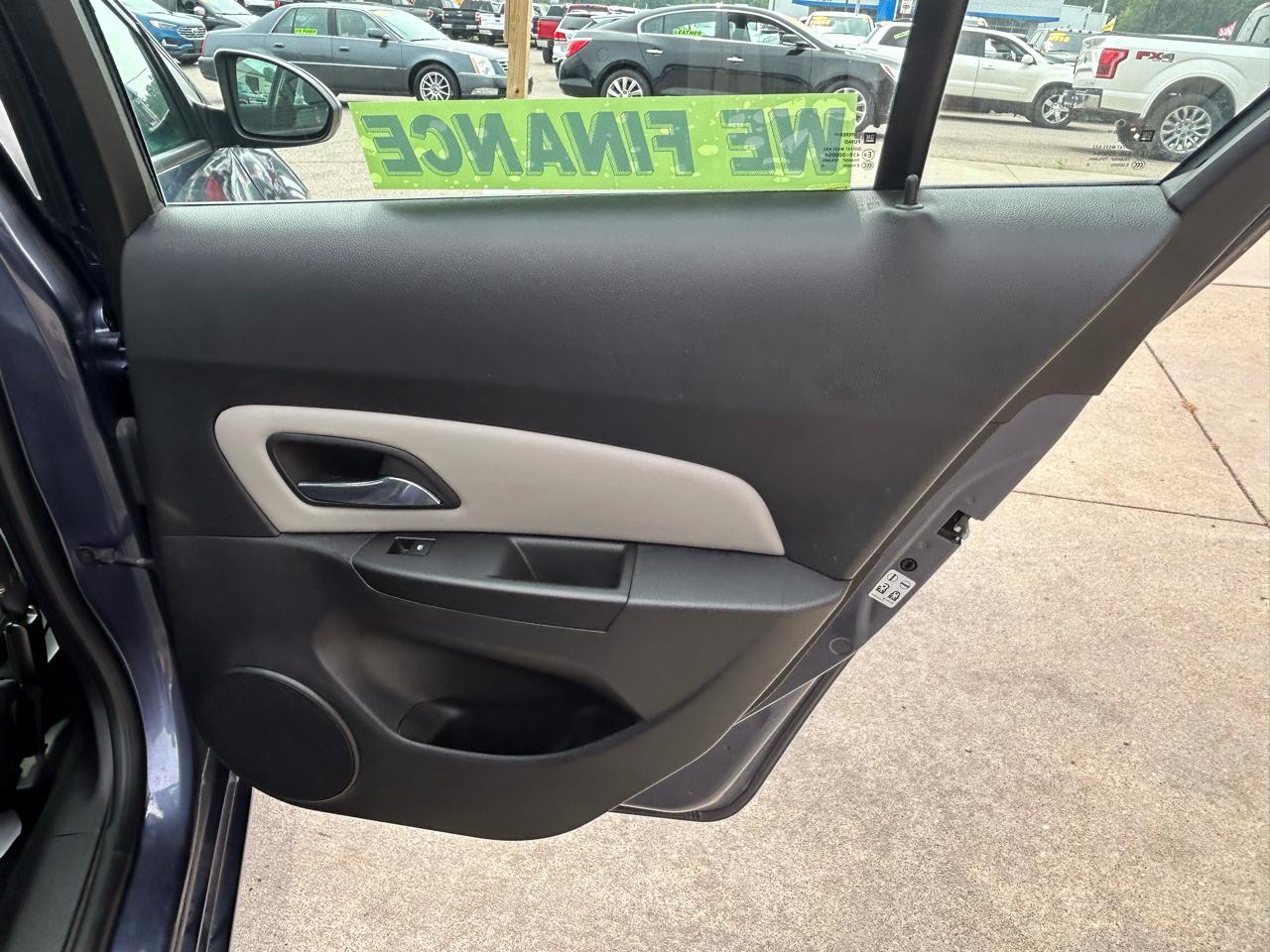 Chevrolet Cruze 4dr Sdn Auto LS 2014