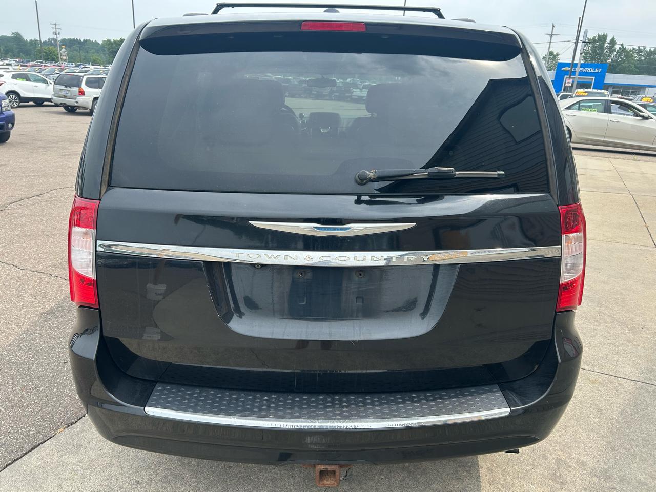 Chrysler Town & Country 4dr Wgn Touring 2014