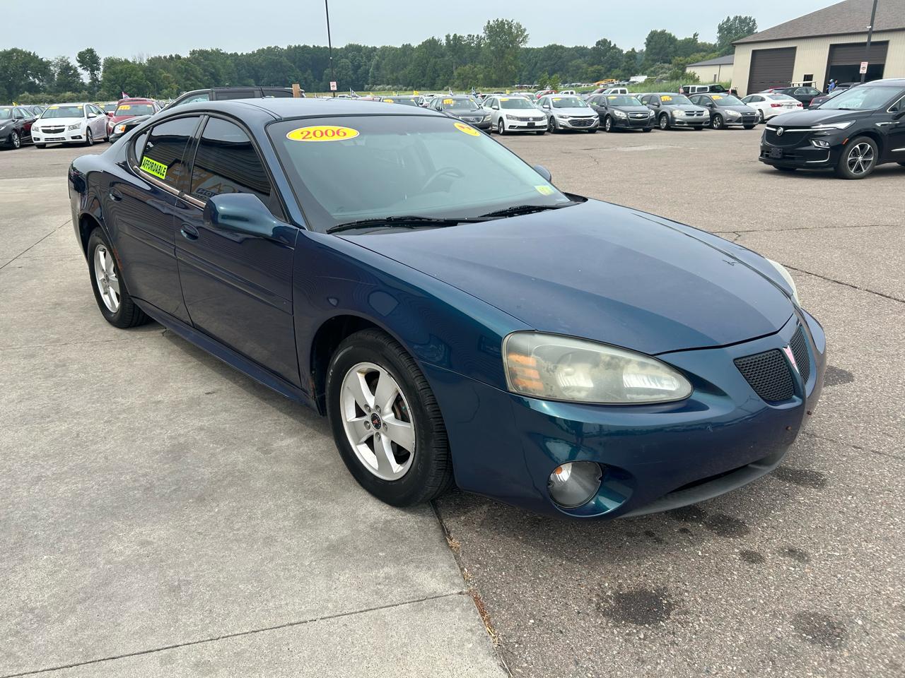 Pontiac Grand Prix 4dr Sdn 2006