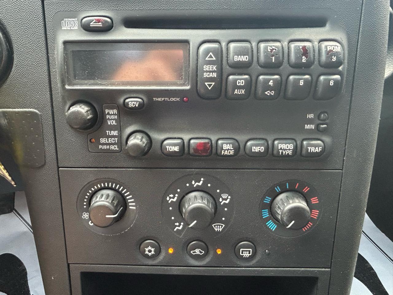 Pontiac Grand Prix 4dr Sdn 2006