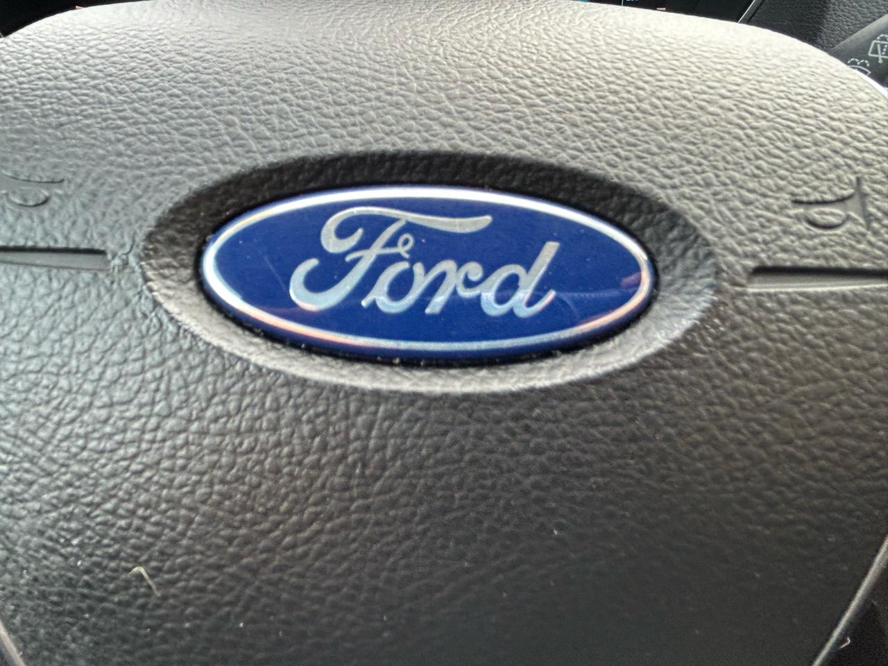 Ford Escape 4WD 4dr SE 2015