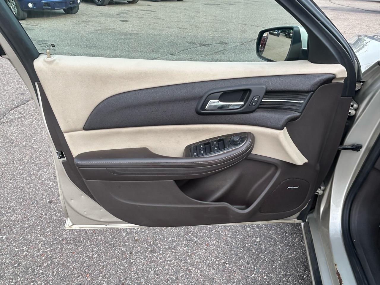 Chevrolet Malibu 4dr Sdn LT w/2LT 2015