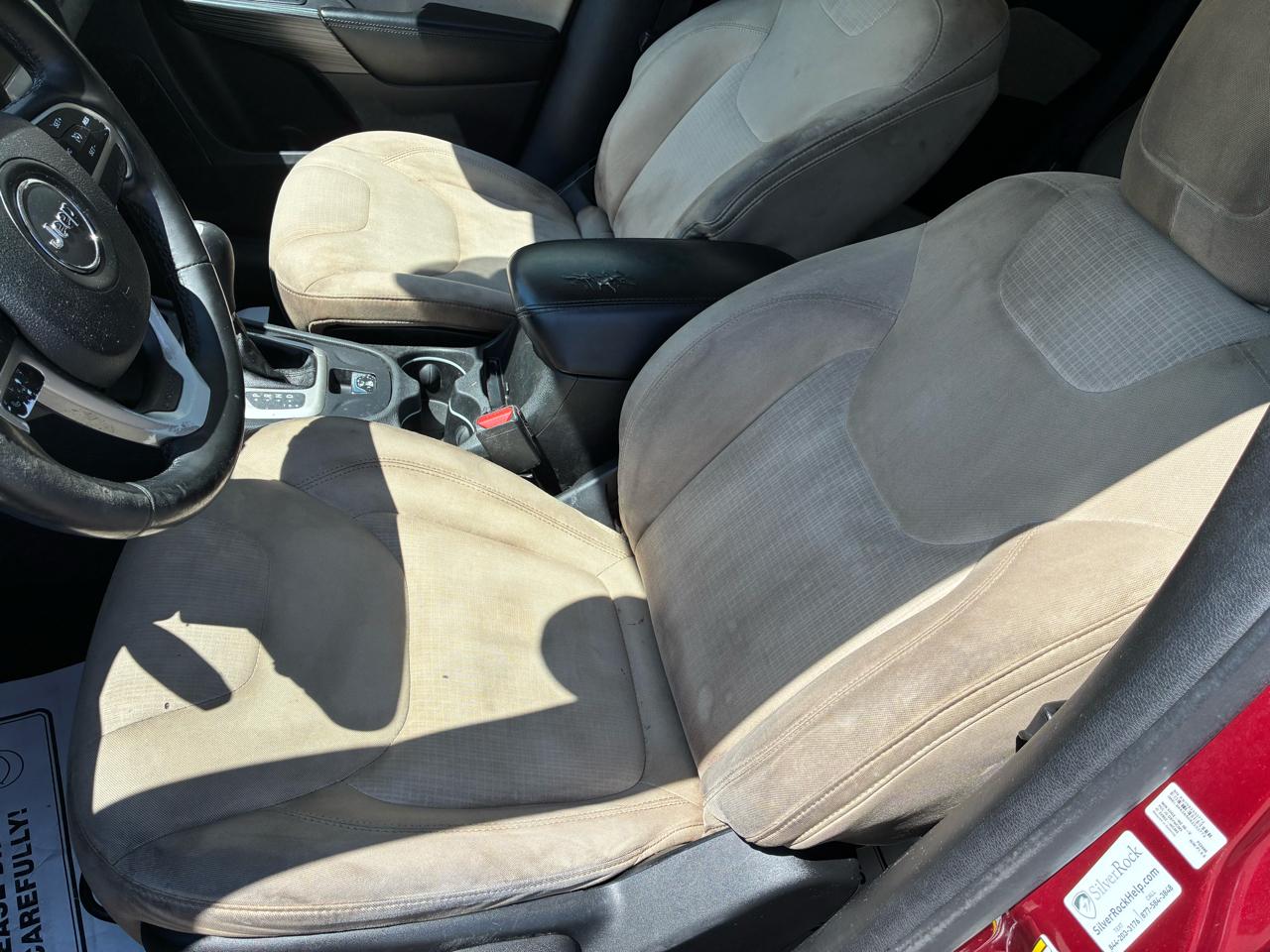 Jeep Cherokee FWD 4dr Latitude 2015
