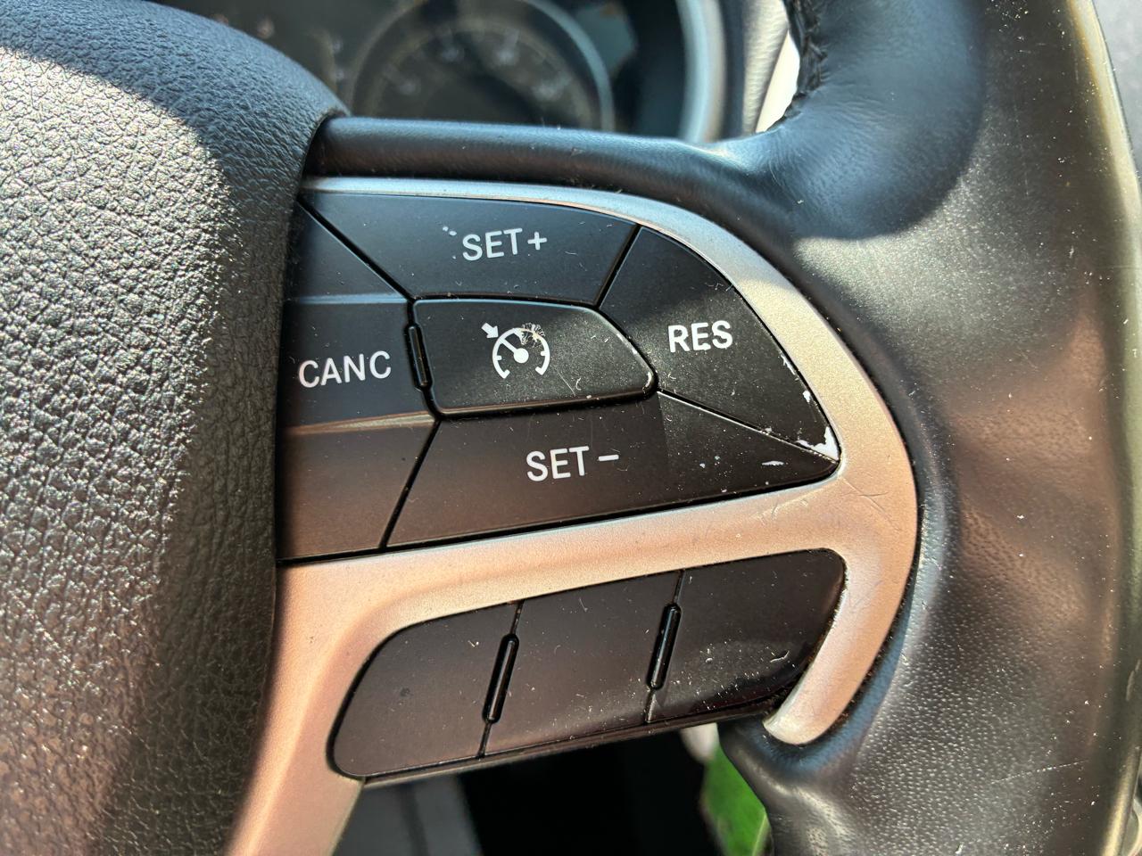 Jeep Cherokee FWD 4dr Latitude 2015