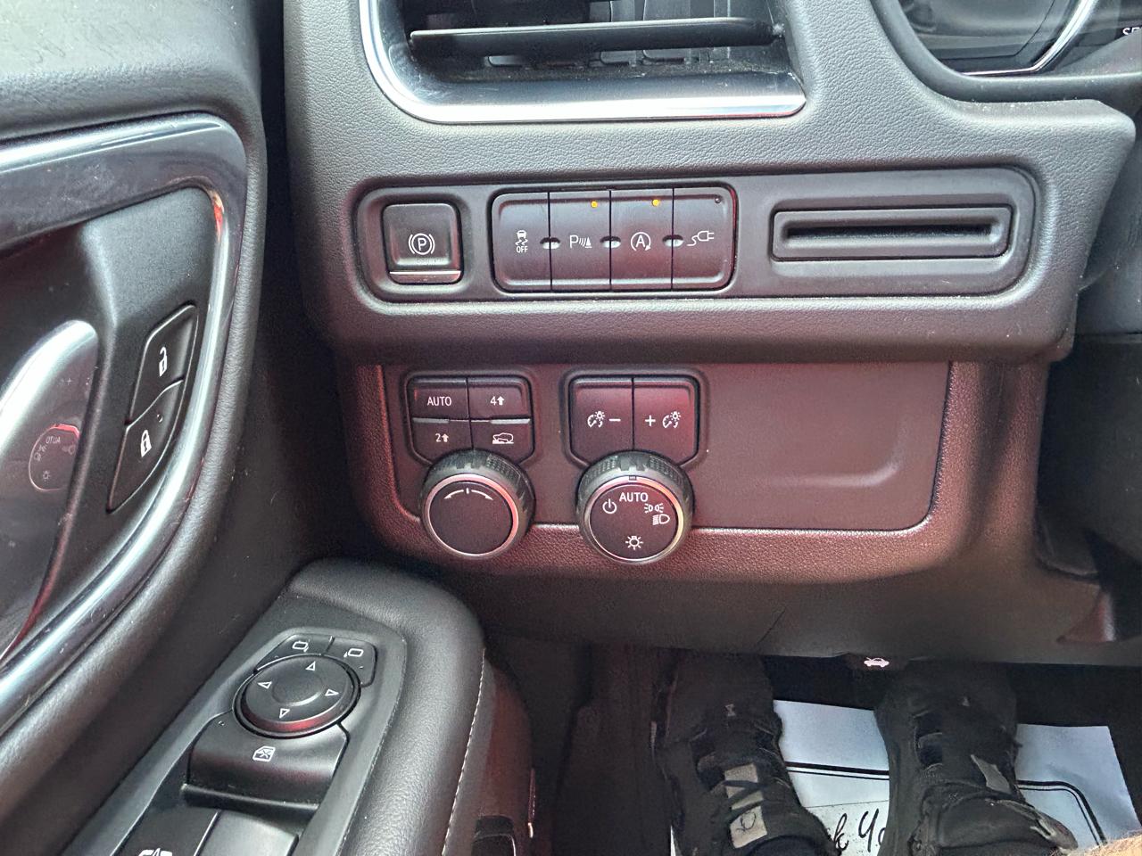 Chevrolet Tahoe 4WD 4dr LT 2021