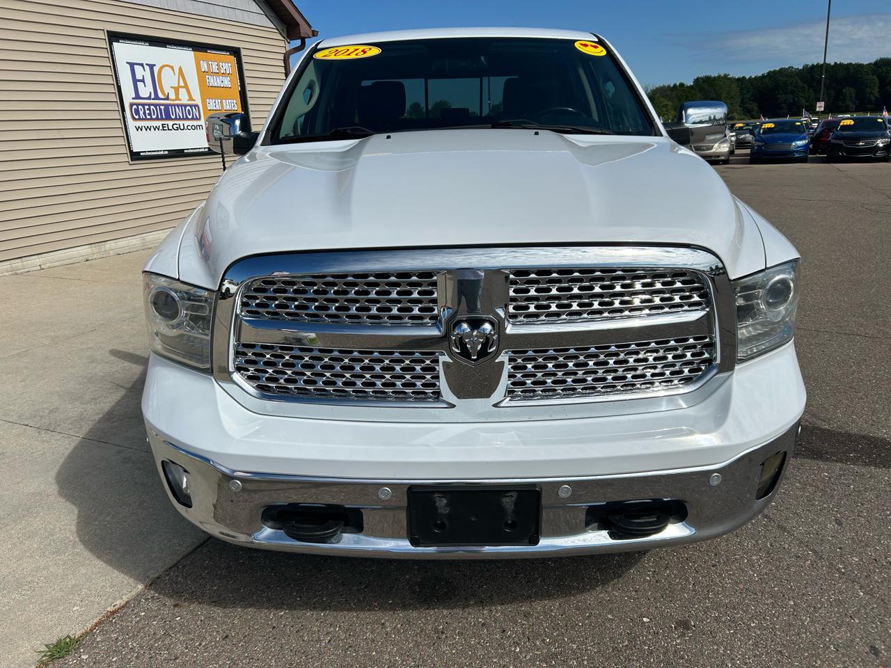 RAM 1500 Laramie 4x4 Crew Cab 5'7" Box 2018