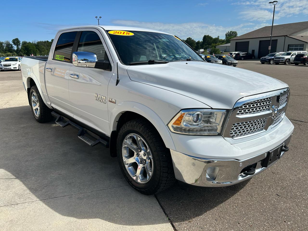 RAM 1500 Laramie 4x4 Crew Cab 5'7" Box 2018