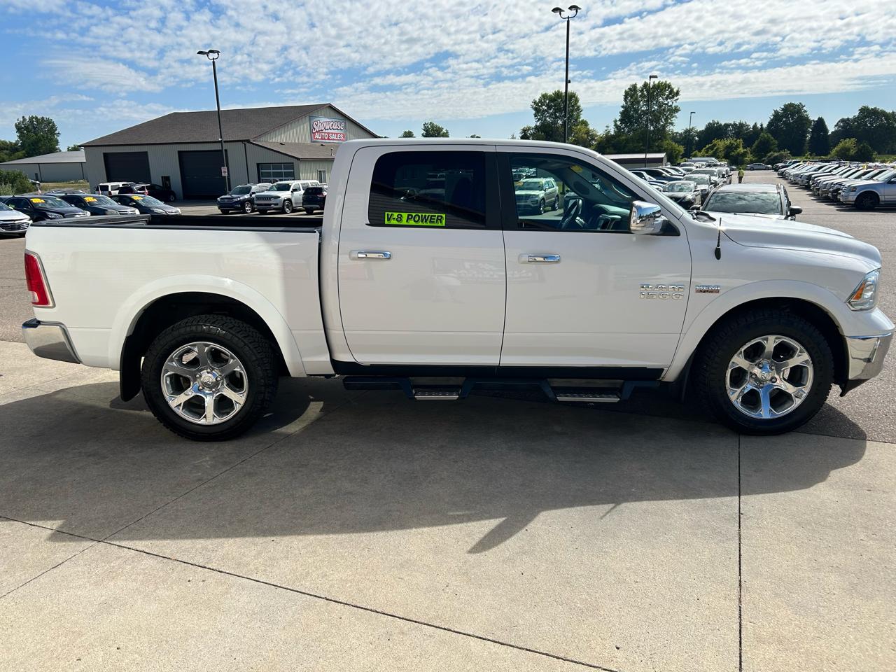 RAM 1500 Laramie 4x4 Crew Cab 5'7" Box 2018